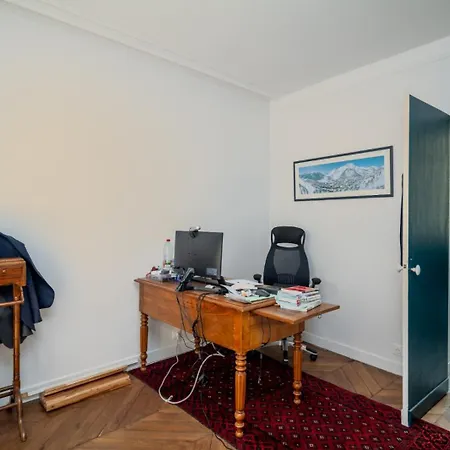 Дом отдыха Maison A Deux Pas Du Chateau Версаль